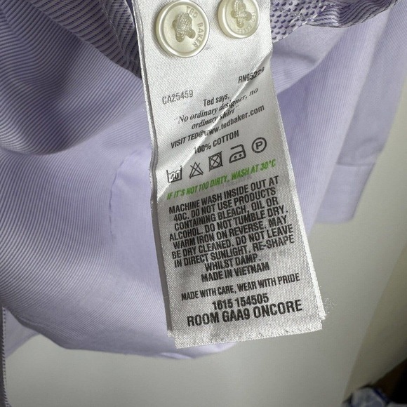 Ted Baker Button Down Endurance Dress Shirt Men's LS Light Purple Size 16 34/35 - Picture 3 of 7